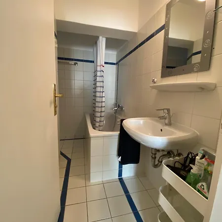 Gemuetliche Handwerkerwohnung * Munich